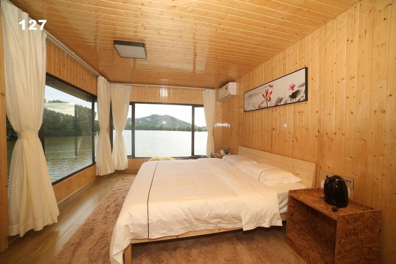 Gayang Friendly Water House Homestay Kota Kinabalu Exteriér fotografie